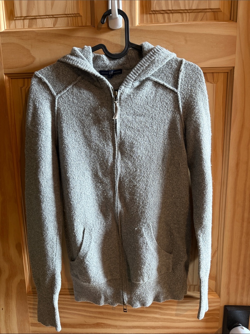 Women’s Hooded 2 way Full-Zip Sweater in Light Gray